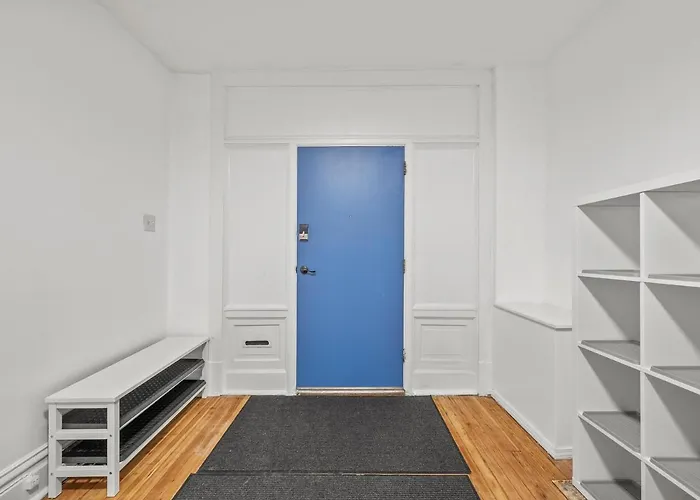 Oakland/university @d Modern And Spacious Private Bedroom With Shared *